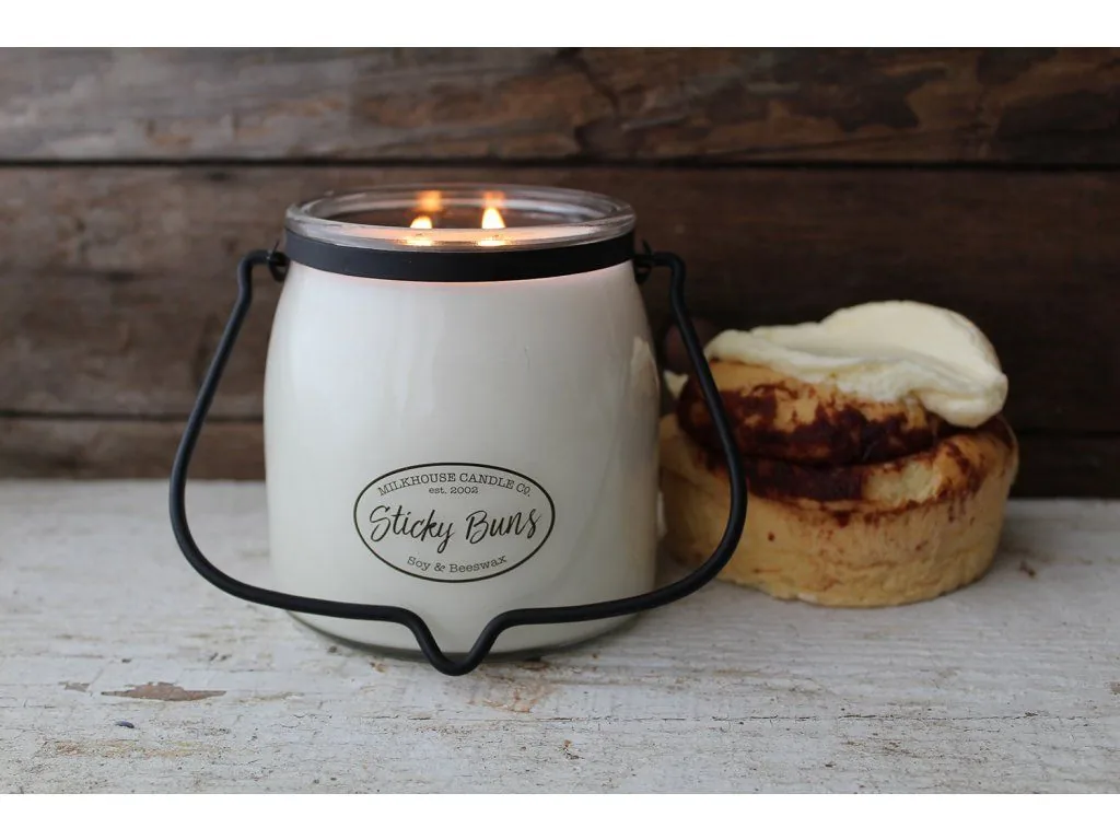 MILKHOUSE CANDLE Sticky Buns vonná sviečka BUTTER JAR 2-knôtová (454 g) – Obrázok 2