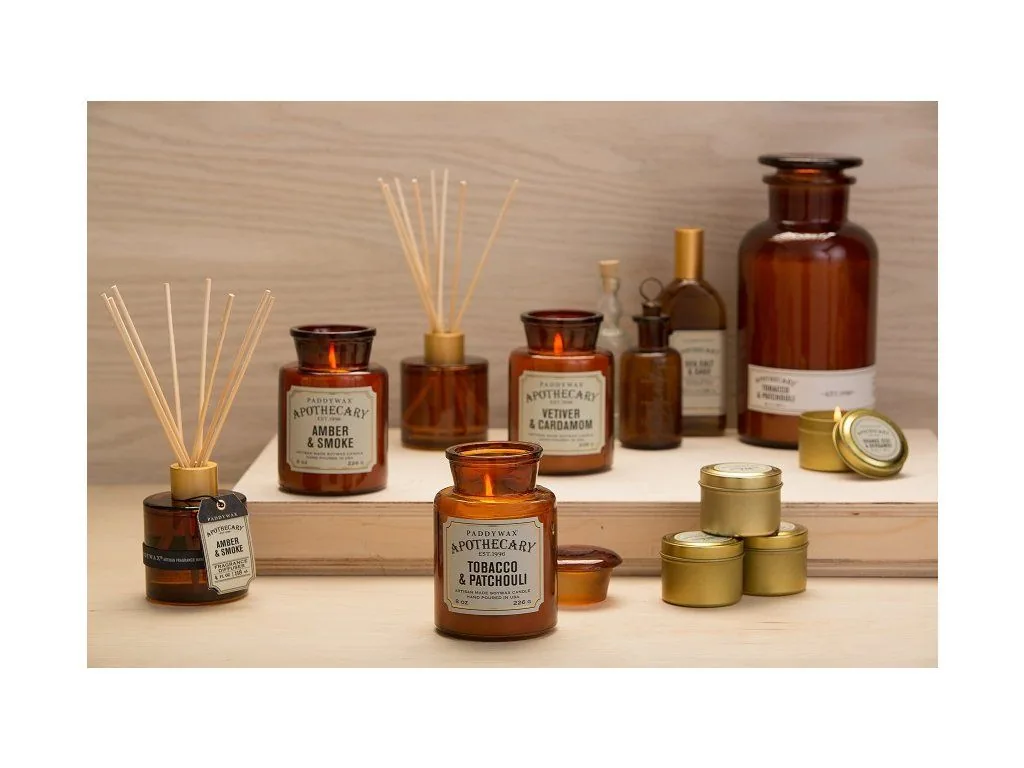 Paddywax Apothecary TOBACCO & PATCHOULI vonná sviečka (8oz / 226g) – Obrázok 2