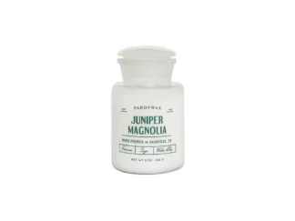 Paddywax FARMHOUSE 8 OZ WHITE GLASS WITH GREEN DECAL JUNIPER MAGNOLIA