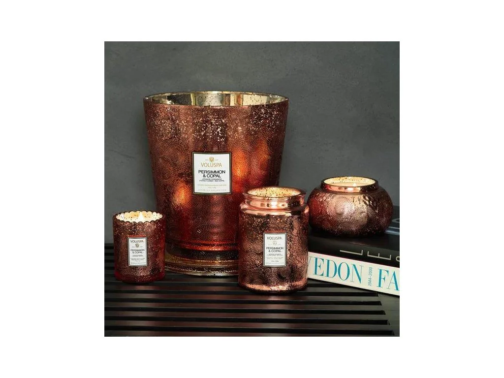 Voluspa Japonica Persimmon & Copal Scalloped vonná sviečka (6.2oz / 176g) – Obrázok 3