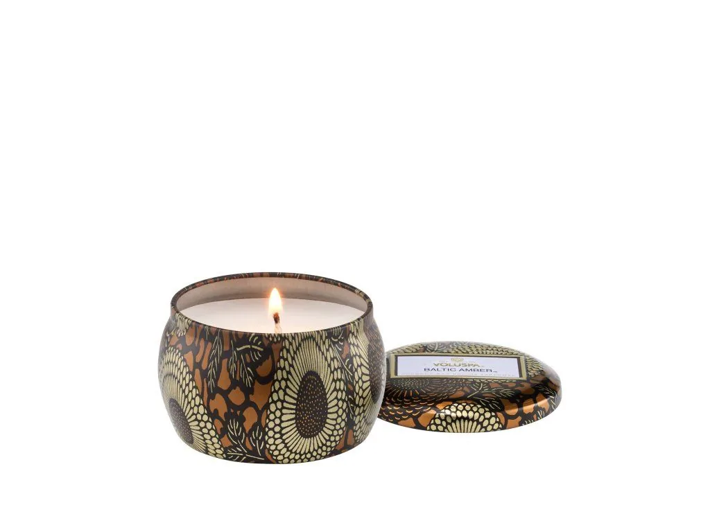 Voluspa Japonica Baltic Amber Mini Tin vonná sviečka 113g – Obrázok 2