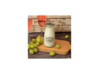 MILKHOUSE CANDLE Celebrate! vonná sviečka MILKBOTTLE (227 g)