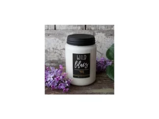 MILKHOUSE CANDLE Wild Lilacs vonná sviečka Farmhouse Jar (737 g)