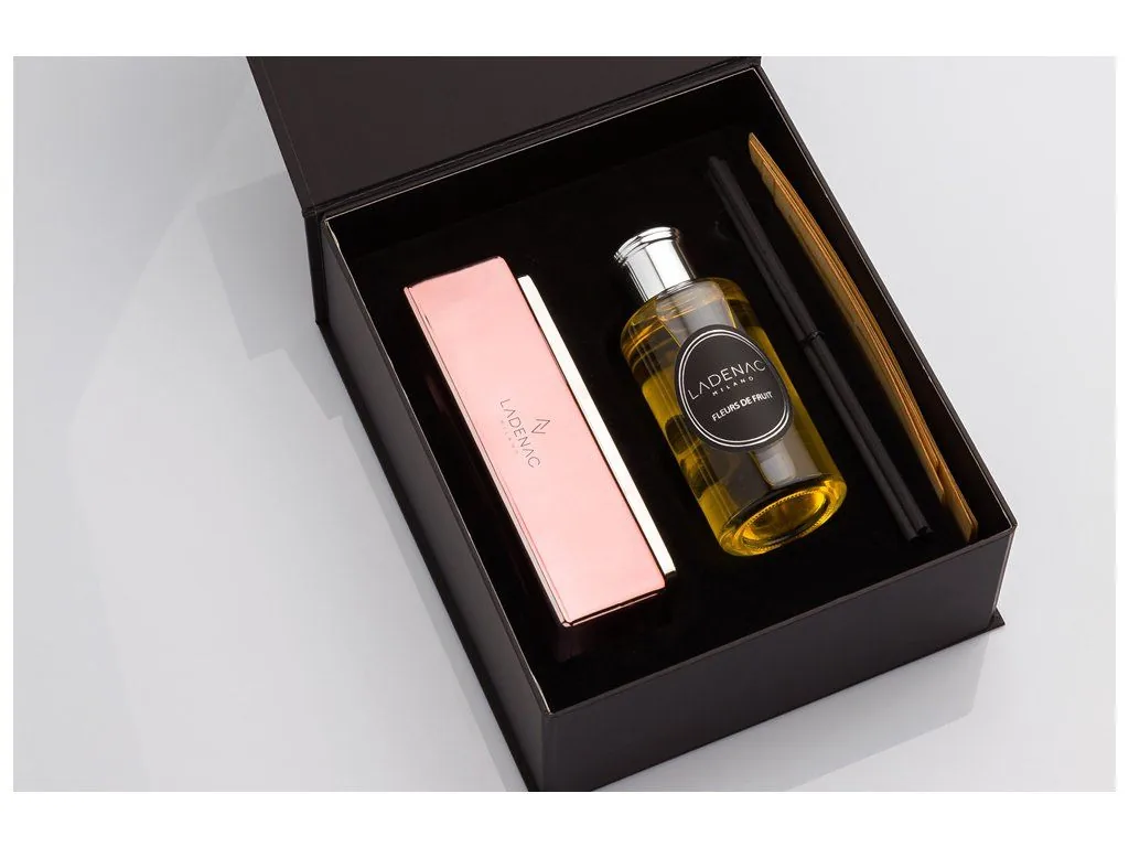 LADENAC Urban Senses Eau de Cypress difúzor "lodička" (400 ml) v darčekovom balení – Obrázok 2
