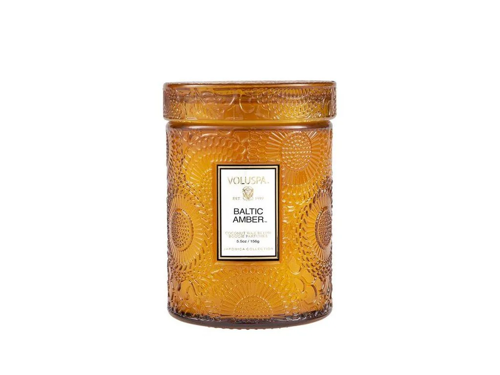 Voluspa Japonica Baltic Amber Small Jar vonná sviečka (5.5oz / 156g)