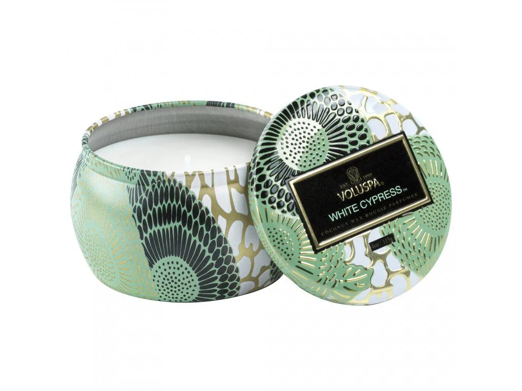 Voluspa Japonica Holiday White Cypress Mini Tin vonná sviečka 113g
