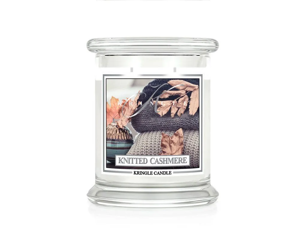 Kringle Candle Knitted Cashmere vonná sviečka stredná 2-knôtová (411 g)