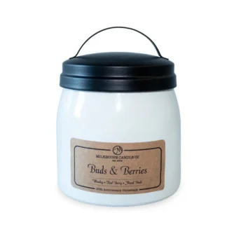 Milkhouse Candle Buds and Berries vonná sviečka 454g
