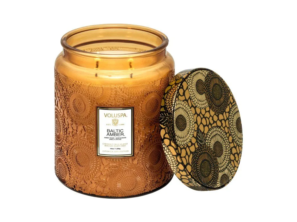 Voluspa Japonica Baltic Amber Luxe vonná sviečka 853g – Obrázok 2