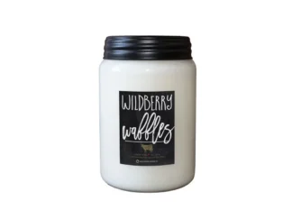 MILKHOUSE CANDLE Wildberry Waffles vonná sviečka Farmhouse Jar (737 g)