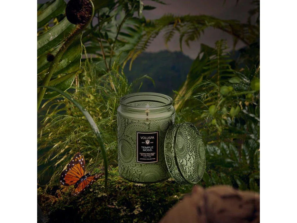 Voluspa Japonica Temple Moss Small Jar vonná sviečka (5.5oz / 156g) – Obrázok 3