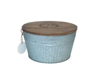 Milkhouse Monster Candle Farmhouse Christmas vonná sviečka 4 082g