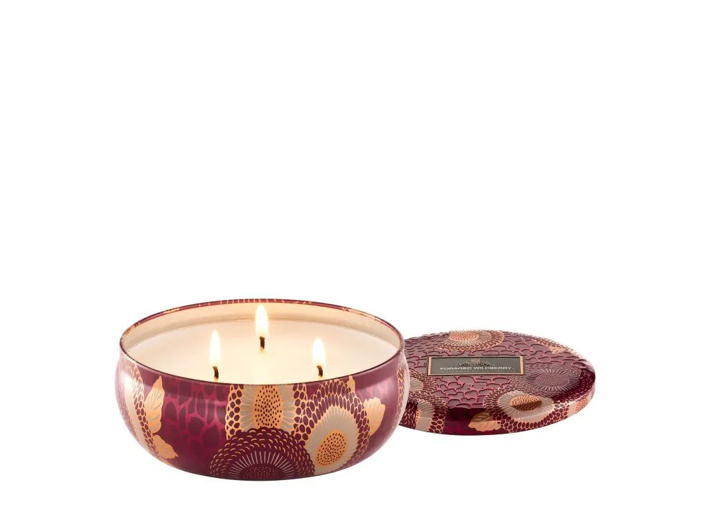 Voluspa Japonica Foraged Wildberry 3 Wick Tin vonná sviečka 340g – Obrázok 2