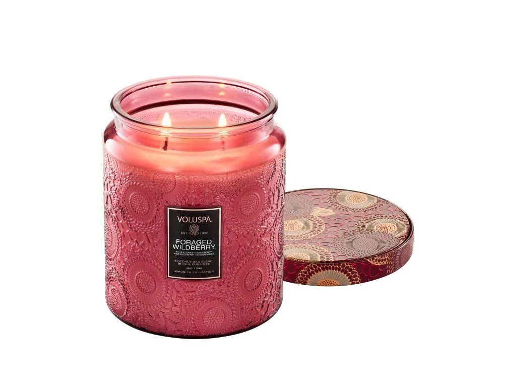 Voluspa Japonica Foraged Wildberry Luxe vonná sviečka 853g – Obrázok 2