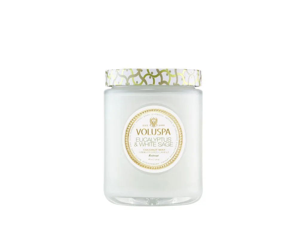 Voluspa Maison Blanc Eucalyptus & White Sage veľká sviečka (18oz / 510g)