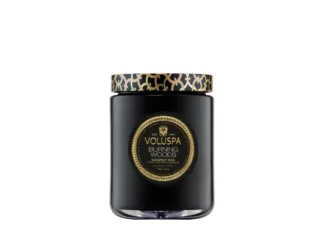 Voluspa Maison Noir Burning Woods veľká sviečka (18oz / 510g)
