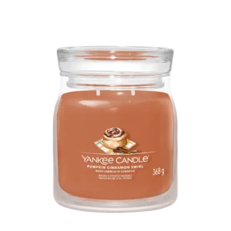 YC Signature Sviečka Stredná Pumpkin Cinnamon Swirl