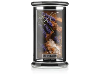 Kringle Candle Reserve Cedar Veil vonná sviečka veľká 2-knôtová (624 g)